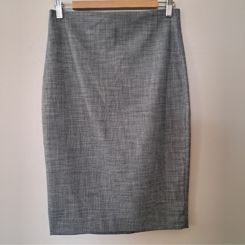 RW&CO. Heather Gray Pencil Skirt
